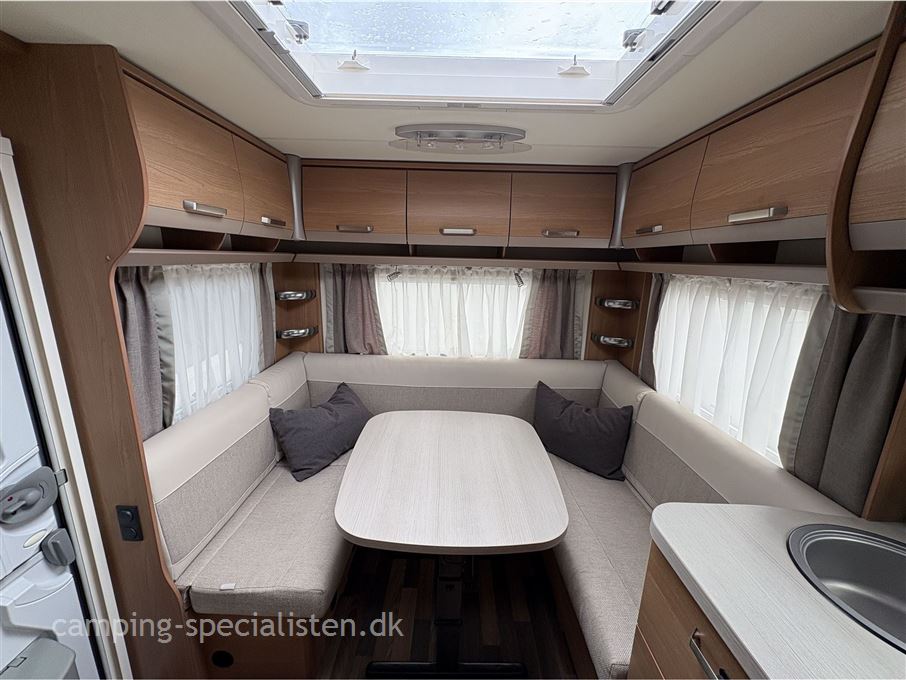 Knaus Sport 450 FU